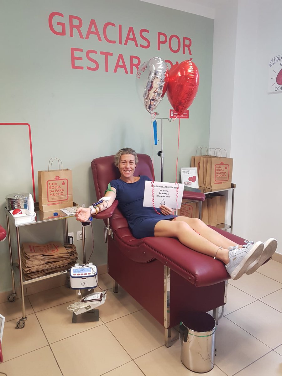 ichhCanarias's tweet photo. Raquel celebra el #DíaDeSanValentín donando por primera vez, ¿se te ocurre mejor gesto de amor para conmemorar este día?

Busca nuestras unidades móviles y dona sangre: 
📍 Unidades móviles > https://t.co/N6YvlAcyaH

❣️¡Un millón de gracias, Raquel! https://t.co/Km7K0EihMX