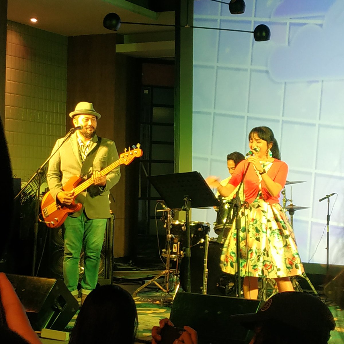 Apa kabar teman-teman?