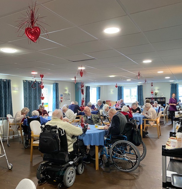 AnnesleyLodge's tweet photo. Happy Valentines Day from us all at Annesley Lodge❤️#happyvalentine #hucknallcarehome #loveisintheair https://t.co/I0kzRqWJxw