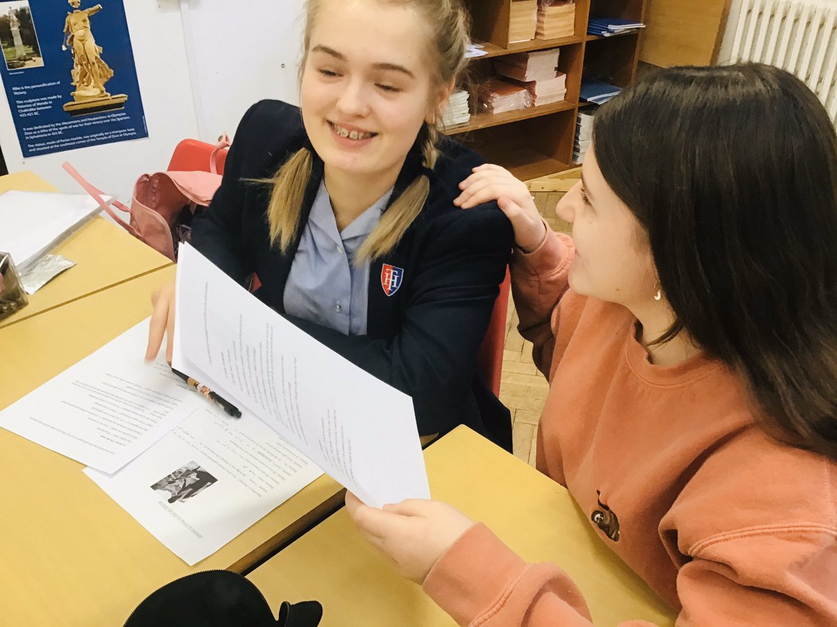 THSch_MFL's tweet photo. That’s Amore ...❤️
Italian Club celebrated ‘La Festa Degli Innamorati’ and San Valentino learning some lighthearted chat up lines, eating Baci and listening to Eros Ramazzotti🇮🇹 #THSchItalian #THSchlMFL @TalbotHeathSch https://t.co/zd1RkQpJTL