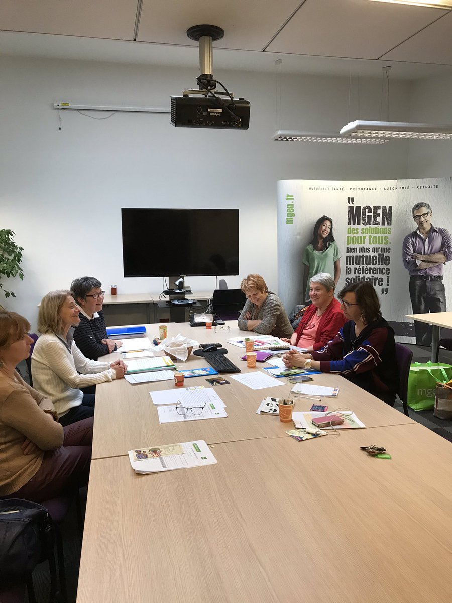 MGEN54's tweet photo. Bilan des trois premiers ateliers Équilibre Atout Âge avec  nos formatrices élues et adhérentes @MGEN54 bénévoles. C’est ça la force d’une mutuelle ! #liensocial #prevention #pairàpair https://t.co/en9qsO3FuF
