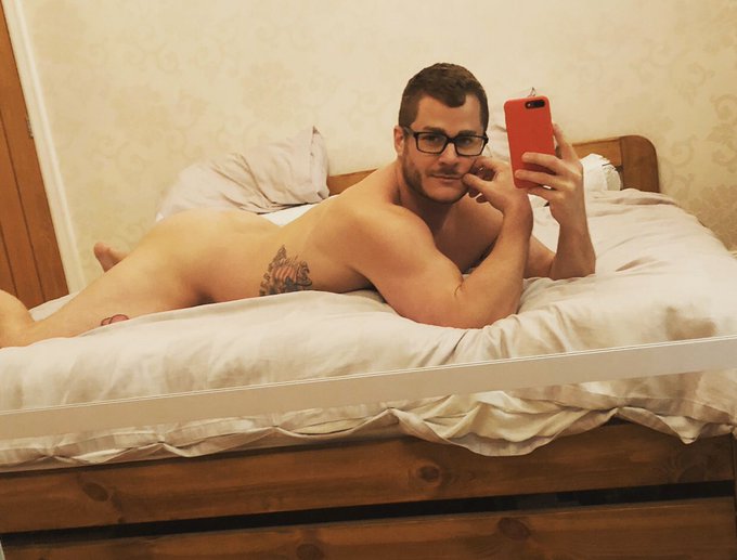 Do you like my new glasses? 🤓 https://t.co/z67FchDYuw<a href="/tag/nopants"class="tags"><span>#nopants</span></a><a href="/tag/jockstrap"class="tags"><span>#jockstrap</span></a>