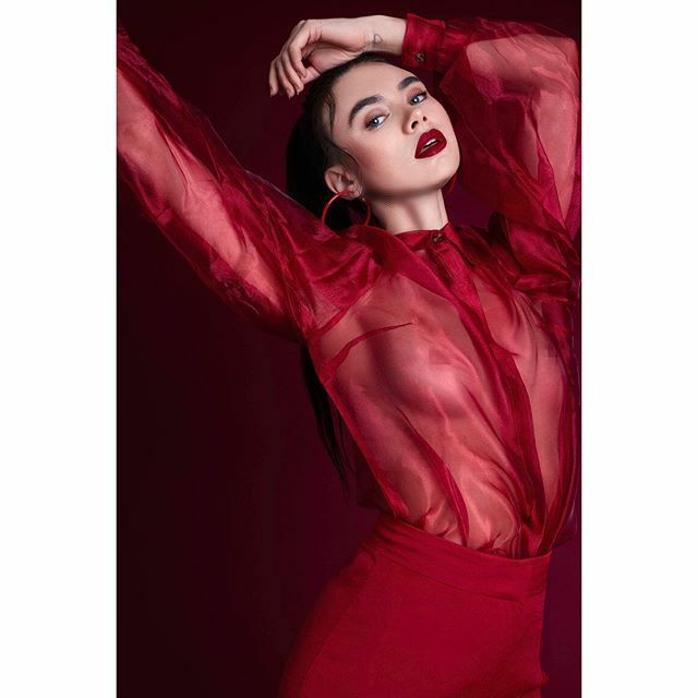 Happy Valentines Day everybody ❤️❤️❤️. If the weather holds off we’ve got a cosy cottage weekend planned with the kids and the dog so not so romantic but we wouldn’t have it any other way! Let’s hear your best and worst Valentines stories!
MODEL // <a href="/hann/">Hann Yapım</a>… ift.tt/3bw84Cy