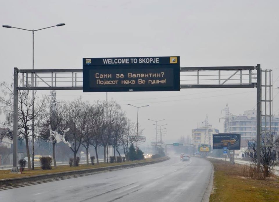 salihu_valon's tweet image. Сами за Валентин? &amp;lt;3