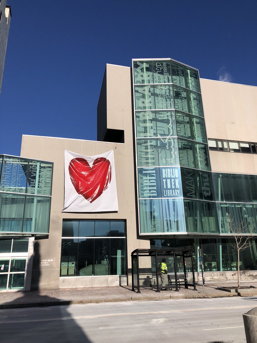 ♥️ The Valentine’s Bandit/Phantom struck again! ♥️ Let love 🌊 💨throughout the city today. #portlandme #favoritetradition #morelove #lesshate #valentinesbandit