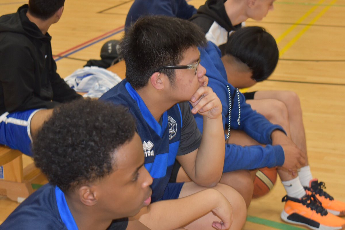 OneLDNBB's tweet photo. It's the fifth round of the @OneLDNBB Basketball Tournament tonight at @Better_RBKC with @CFCFoundation @qprtrust @QPR_MULTI funded by @London_cf and supported by @EpicCIC 

16 teams, 8 games, 3 age groups, 1 community, ONE LONDON!! https://t.co/RMFdUywA9I