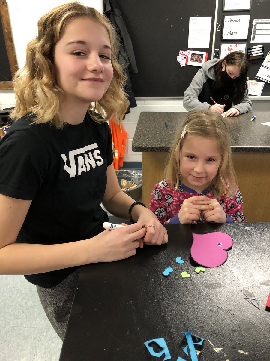 GregpittG's tweet photo. Love to see Ss giving back to school community #gorams @Riversideps. Happy Valentines Day cards! https://t.co/p7ssOmaDUa