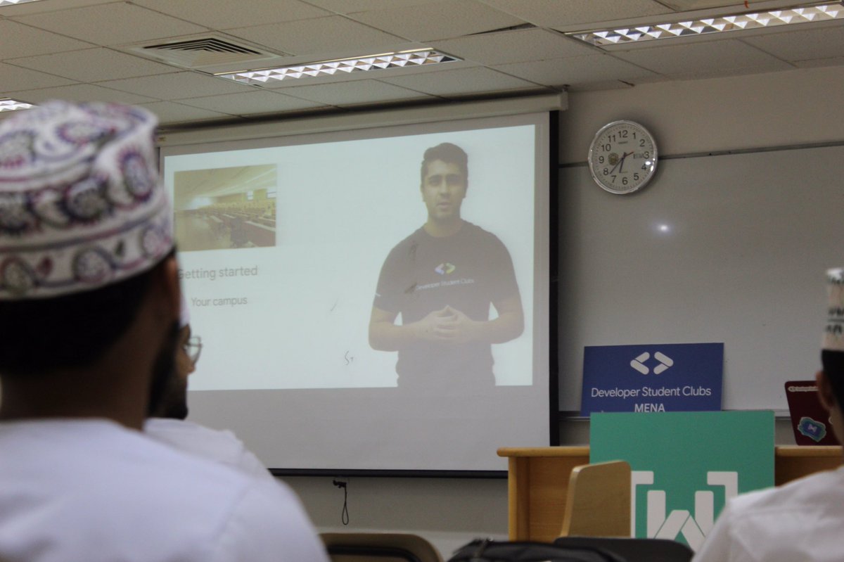 squ_dsc's tweet photo. Introducing the #solution_challenge to the club members was one of the main goals ✨ hopefully we get out with amazing innovative solutions to the community.
#SQU_DSC https://t.co/SqGBrQCjAA