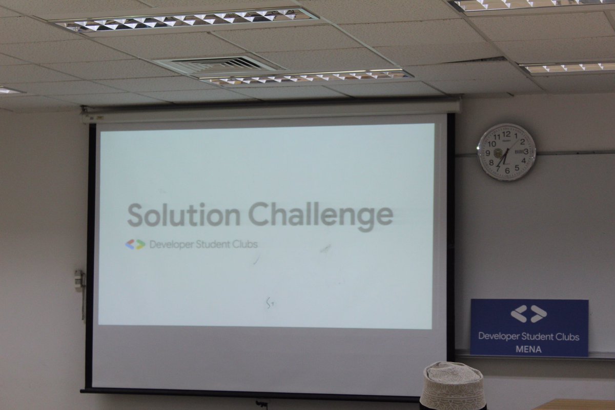 squ_dsc's tweet photo. Introducing the #solution_challenge to the club members was one of the main goals ✨ hopefully we get out with amazing innovative solutions to the community.
#SQU_DSC https://t.co/SqGBrQCjAA