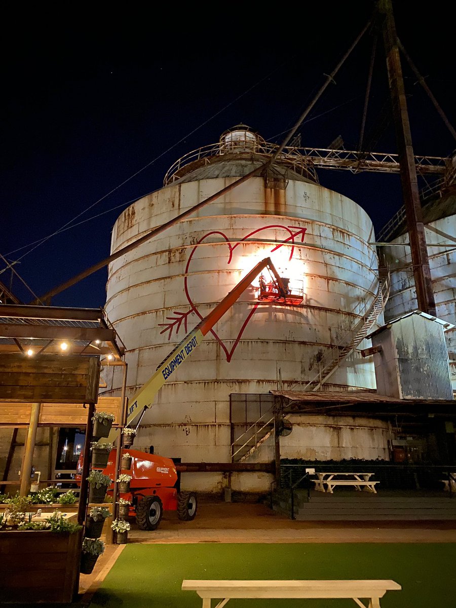 chipgaines's tweet photo. Jo loves love notes! And I love @joannagaines. So I went on a late night mission here at the silos in Waco to try and put out a beacon to her heart.. so many memories in the books sweet girl, and SOO many more to come❣️#ToForever https://t.co/dQDq2xAs4f
