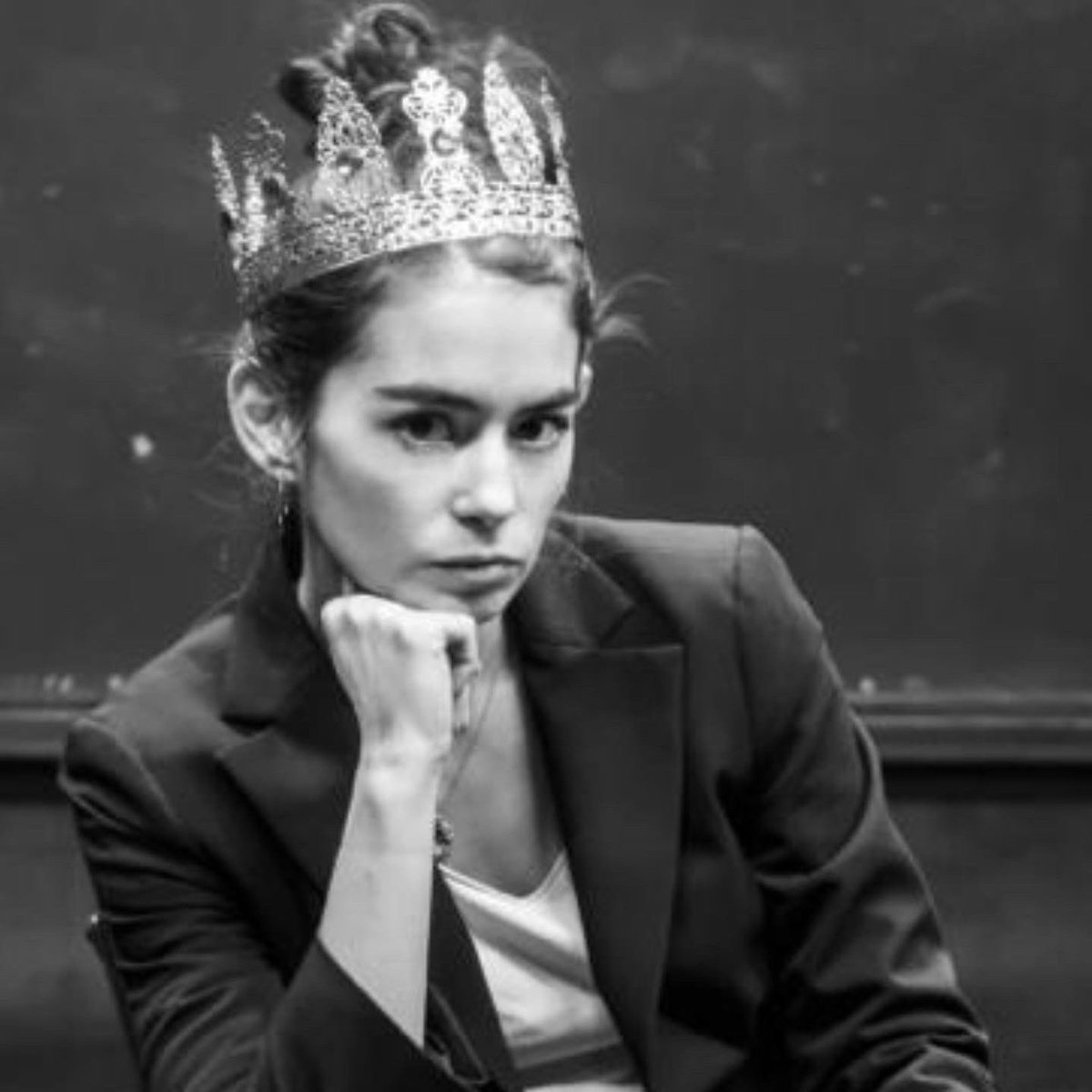 RÈGNE ou l’origine de la violence. Réserve ta place : lafleche.placeminute.com/contemporain/r…