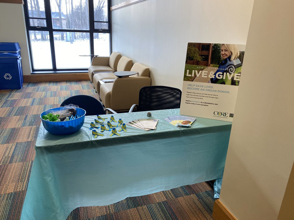 SnapUpj's tweet image. Stop by the nursing suite today to learn about our #corecollegechallenge and sign up to become an organ donor!