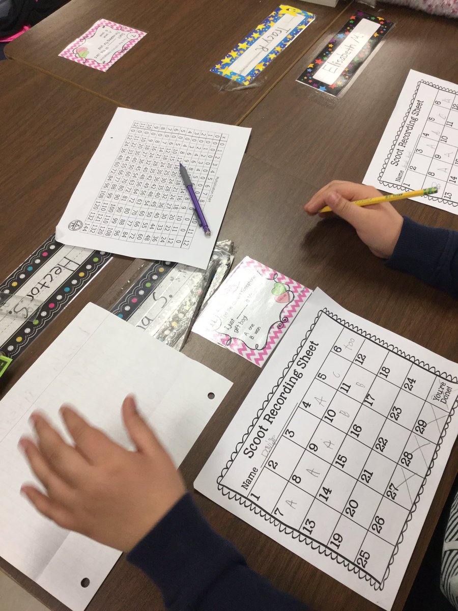 HastyJamal's tweet photo. Valentine’s Day Scoot activity over homophones ❤️ https://t.co/2ieYwZ4eJe
