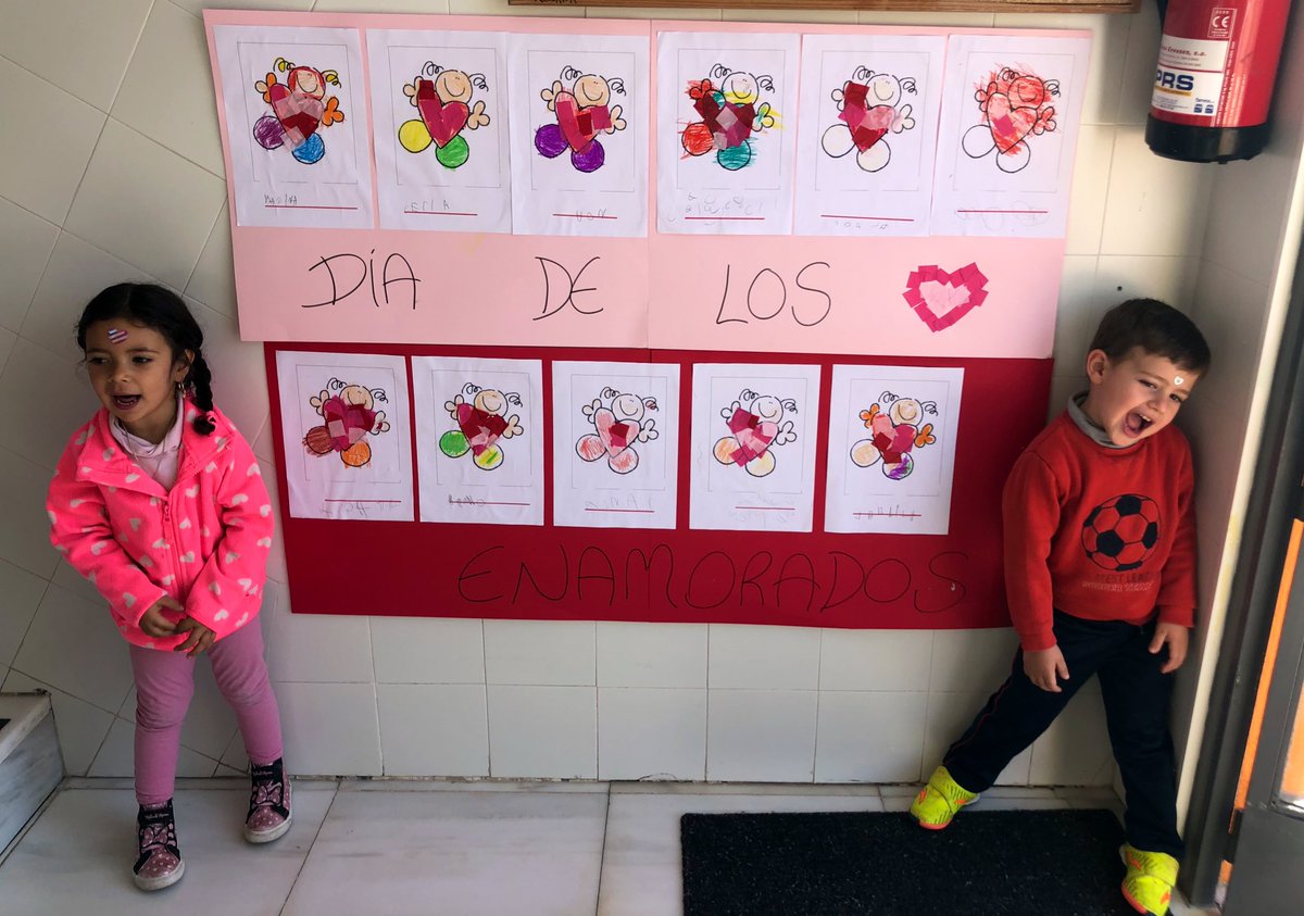 roramirezortiz's tweet photo. 14 F❤️ Hoy en el cole hemos celebrado lo mucho que nos queremos 😍y lo hemos llenado todo de❤️❤️❤️#FelizSanValentin #SanValentin2020 #maestrainfantil @ColeColomera https://t.co/5lZqWmLPur