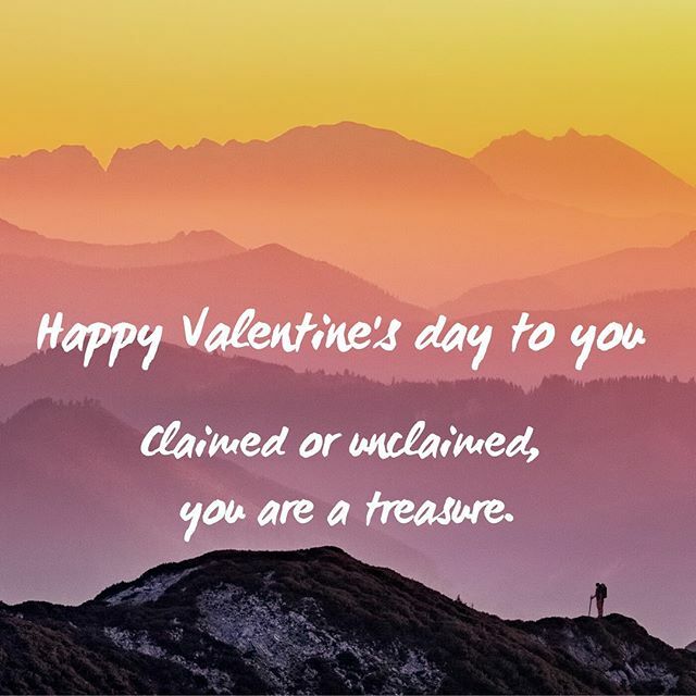 thatpascale's tweet photo. “Does your boyfriend treat you well?”
“I’m single”
“Oh you’re an unclaimed treasure”.
That was the chat with an old gentleman, an SA on a job years ago. I love this expression.
Because I hate the word single. I’m not a sheet or a cover... we don’t call c… https://t.co/AKd0Jr17bK https://t.co/xx2uHXZjUQ