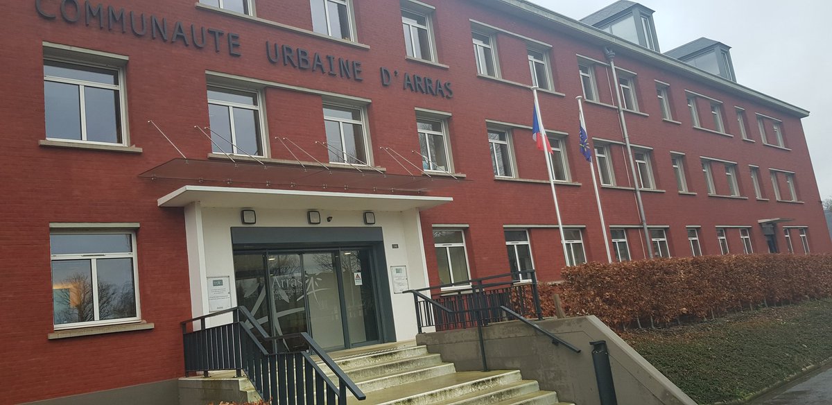 En Communauté urbaine d'Arras pour un dernier Tour de table financier public pour le calage financier et administratif du projet de Technocentre de la #méthanisation régional des #hautsdefrance
➡️Région, <a href="/ademe/">ADEME</a> et <a href="/GrandArras/">Com. Urbaine Arras</a> partenaires publics