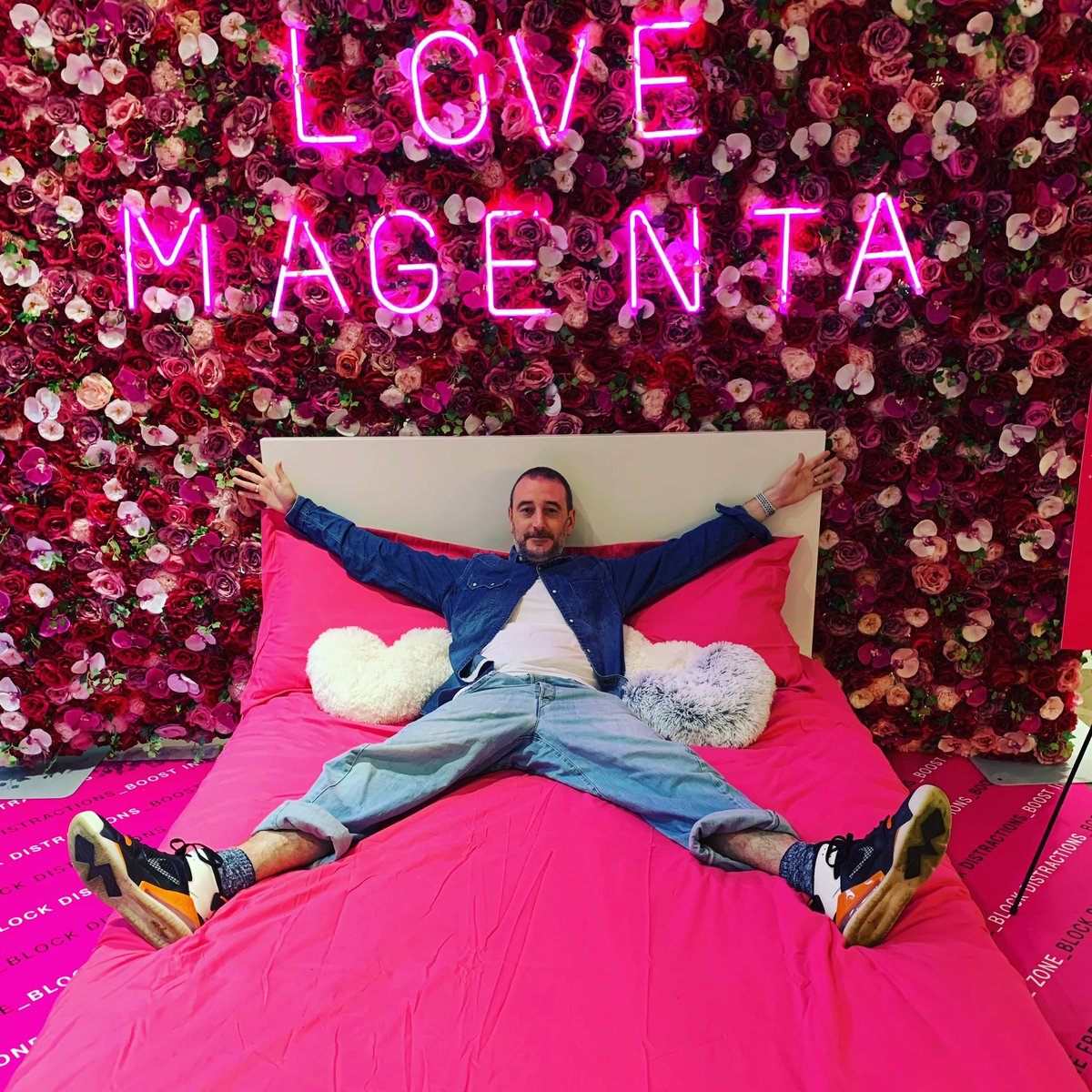 MrKerryRoper's tweet photo. PROUD AS PUNCH.
.
New work from Saatchi & Saatchi.
.
Deutsche Telecom - Connected Underwear. Tech underwear that blocks your WiFi.
.
.
#ValentinesDay #Love #LessScrollingMoreRolling #MakeLoveNotLikes #SwitchItOffGetItOn #ConnectedUnderwear #SaatchiAndSaatchi https://t.co/unbR12h3vb