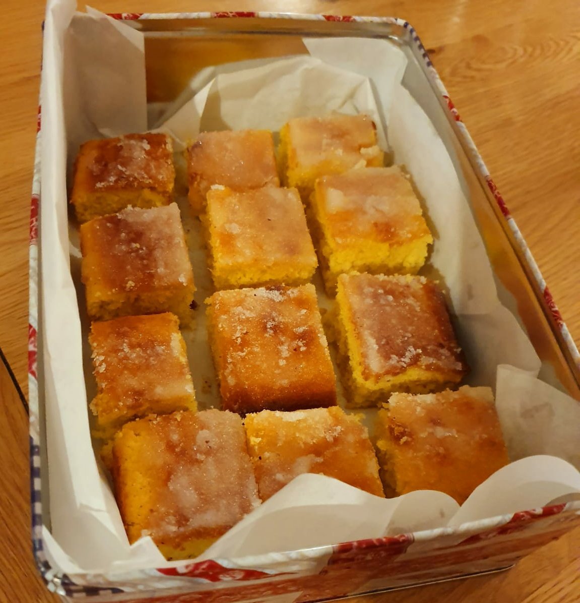 NedClatter's tweet photo. @HortechLimited Chips and homemade lemon drizzle cake in the @HortechLimited Moddershall offices. #justsaying

#chipfriday #cakefriday #FridayFeeling https://t.co/kKNg79Hqjy