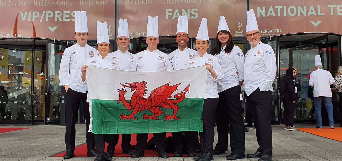WELSHCHEFS's tweet photo. #ika2020 #takingpartiseverything Welsh Team fly the flag in Stuttgart https://t.co/IEVaAYhEYz