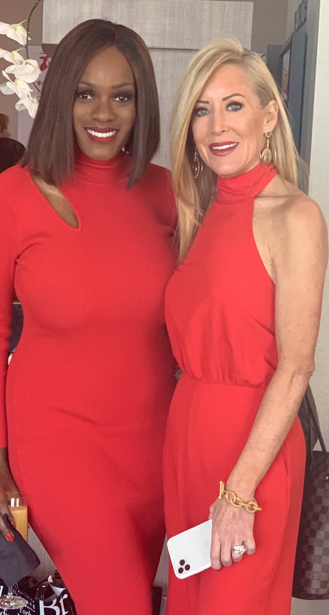 BethHMcLeod's tweet photo. Go Red Cleveland... #goredcle @iamjenniferj @fox8news https://t.co/9qVFlJu3ru