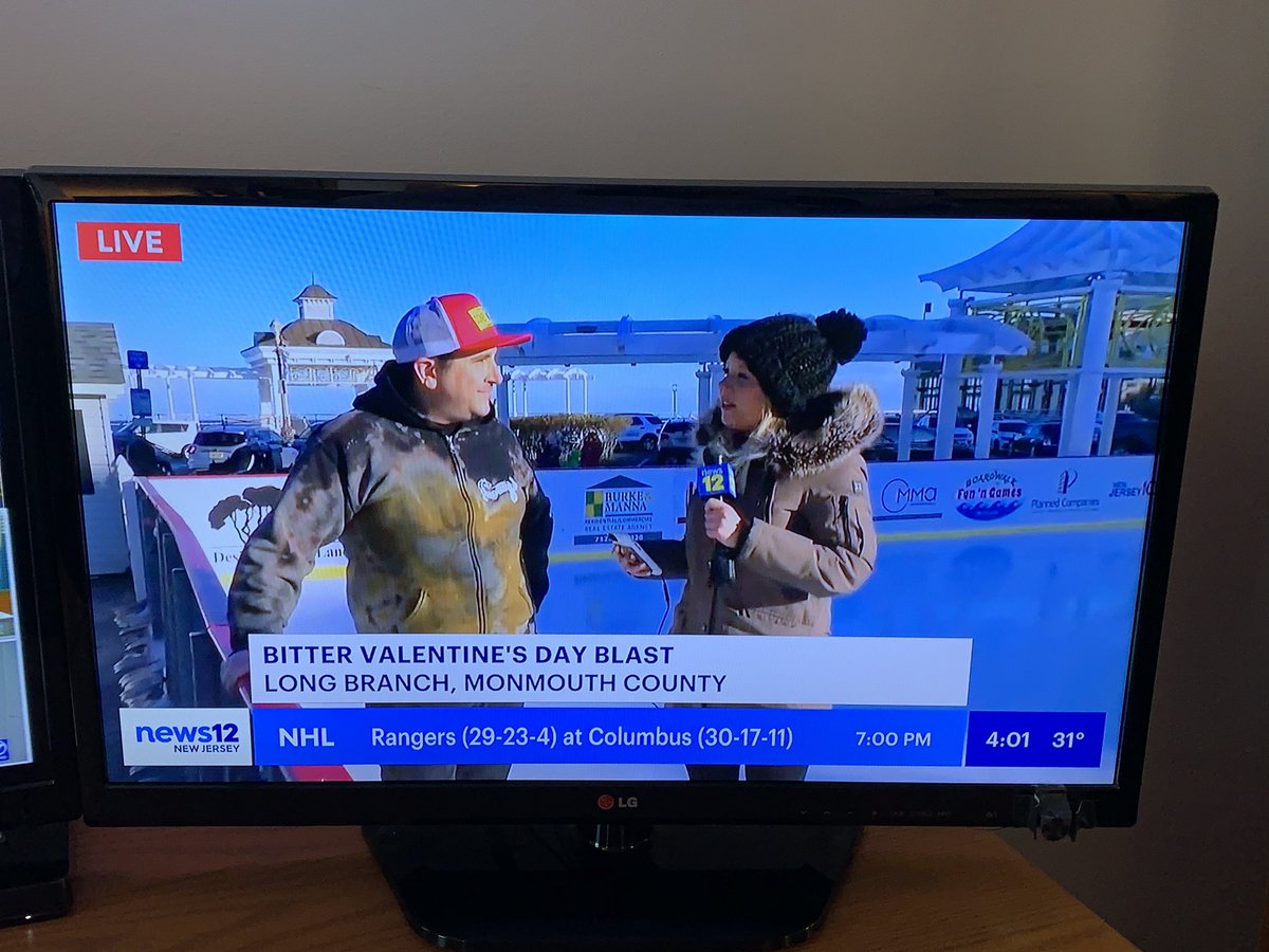 It’s so cold out, our reporters are doing live shots on ice skates <a href="/RebeccaGranet/">Rebecca Granet</a> <a href="/News12NJ/">News12NJ</a>