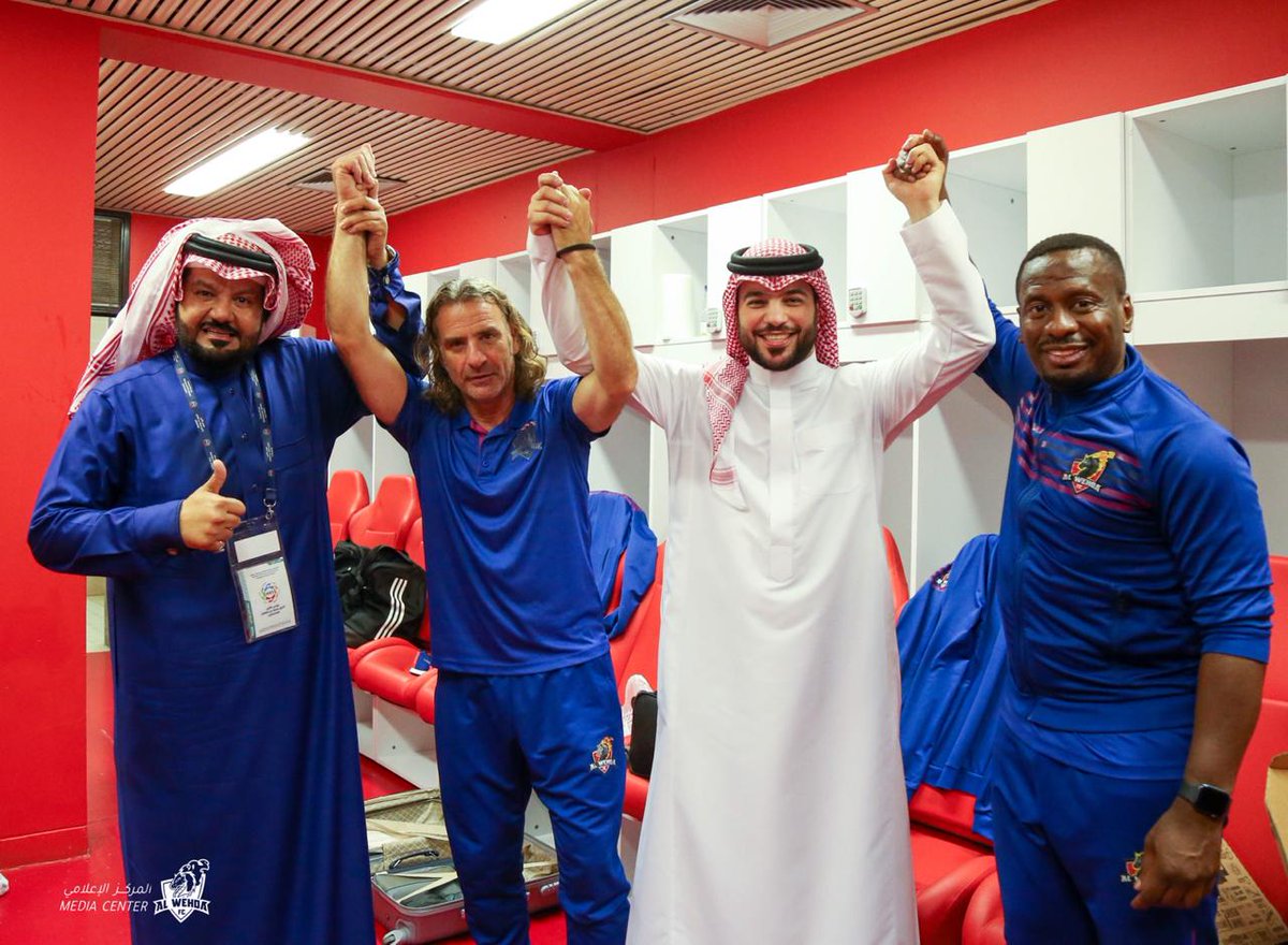 ➕📸⬅ | 🔴⚪

<a href="/sultanazharr/">سلطان أزهر</a>
<a href="/eng_ttunsi/">م. توفيق فؤاد تونسي</a>
<a href="/khalidalhazmi19/">خالد الحازمي</a>
#El_Crespo

#لمجد_جديد 🏆