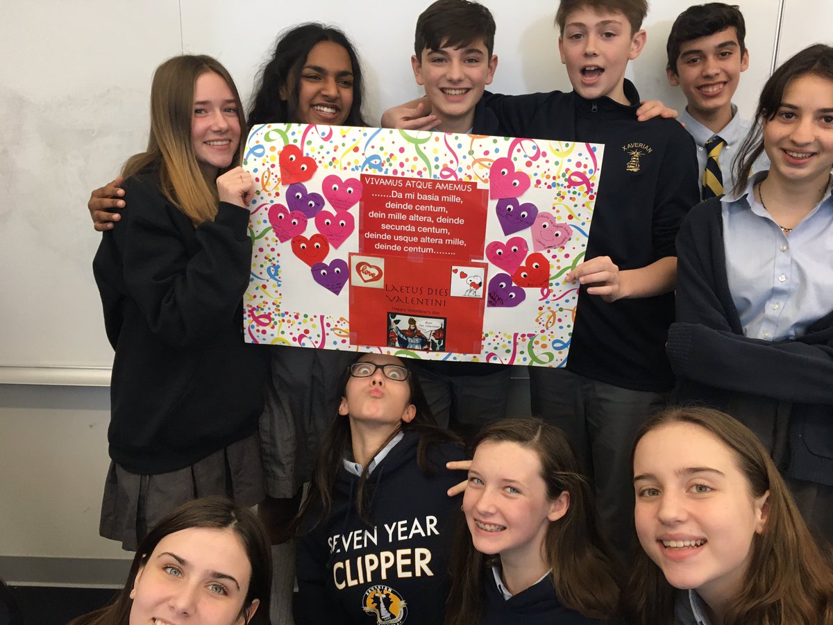ludovic33426400's tweet image. Famous Latin quote of the days and many more in our Latin classes: “Omnia Vincit amor et Nos cedamus amori” #6th #7th #8grade Laetus Dies Valentini 🎈😊❣️💕 happy Valentine’s Day everybody from our Genesis “Latin lovers”😂❤️📚#Latinisfun