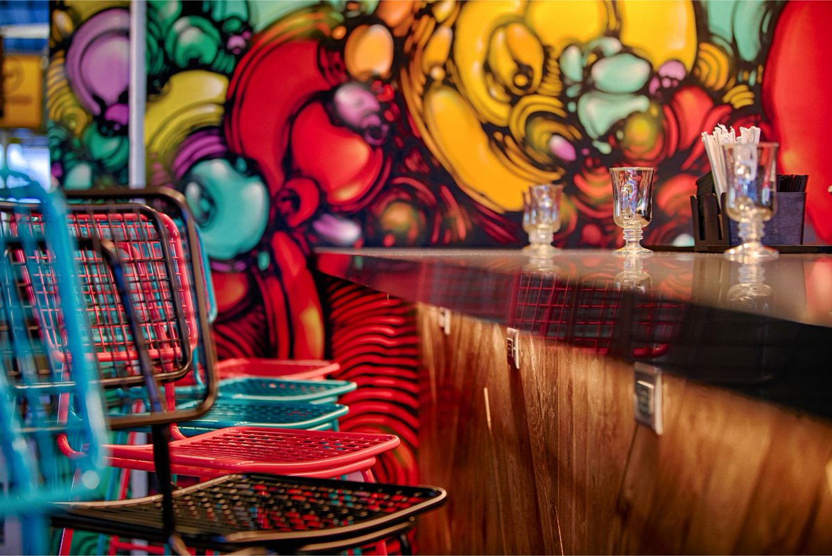 StrEAT is a new concept brand located in Newark Airports Terminal B. The vision by our client was to take the well known culinary flairs of the Ironbound section of Newark, NJ and create a design which encompassed that vision. #env_nj #architecture