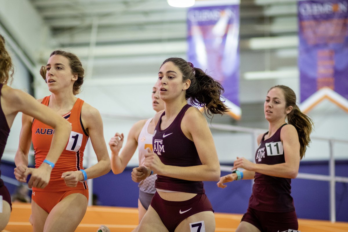 aggietfxc's tweet photo. 🚨𝗣𝗦𝗔🚨

.@rachelbernardoo clocks 4:50.74, No. 7 on the all-time Aggie performer list. Teammate Ashley Driscoll runs 4:50.93, No. 8 on the performer list and her fourth consecutive meet to PR in.

#GigEm https://t.co/YjRrqoTfDm