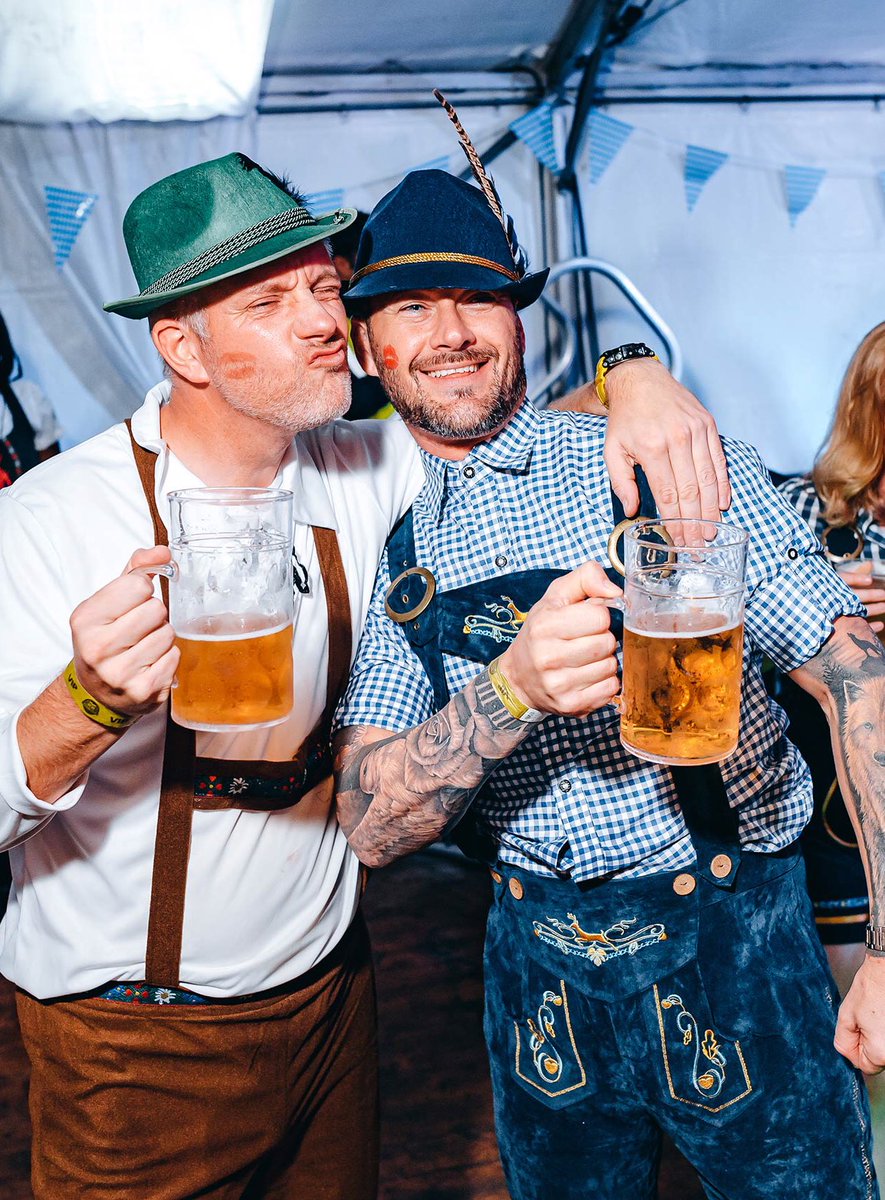 Oktoberfest > Valentines Day