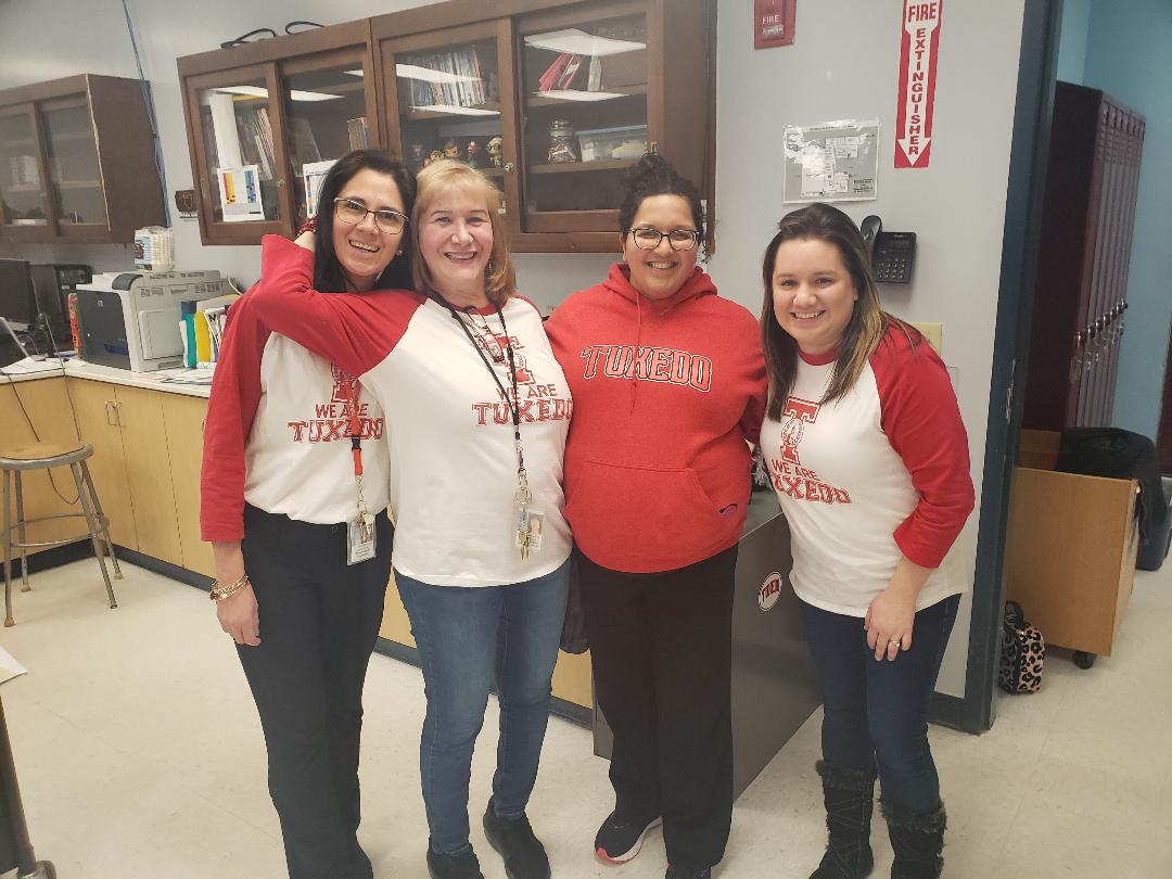 Happy Red and White Day at GGM!!!!