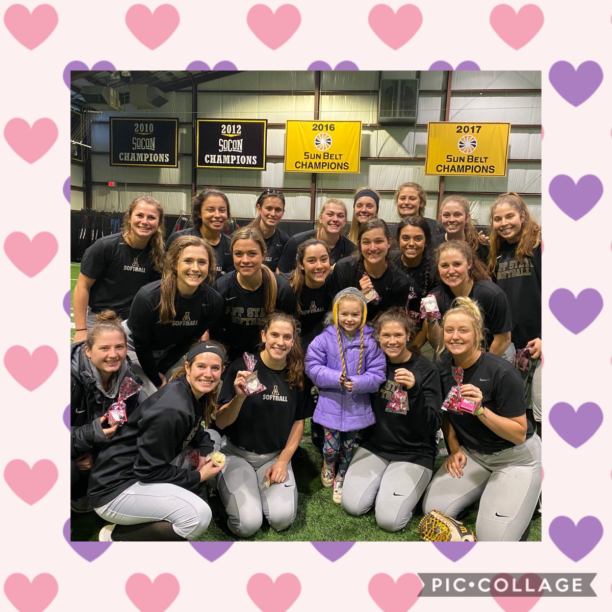 Happy Valentine’s Day from App State Softball ❤️❤️❤️<a href="/AppStateSB/">App State Softball</a>