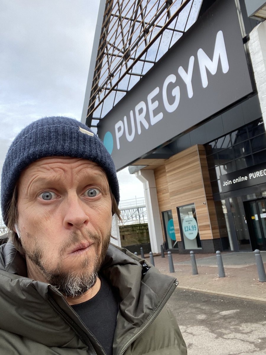 Had to burn all that fried chicken off. Ep 3 chapter 2 <a href="/PureGym/">PureGym</a>   <a href="/ThisisDavina/">Davina McCall</a>  browse.entale.co/episode/d11d1d…