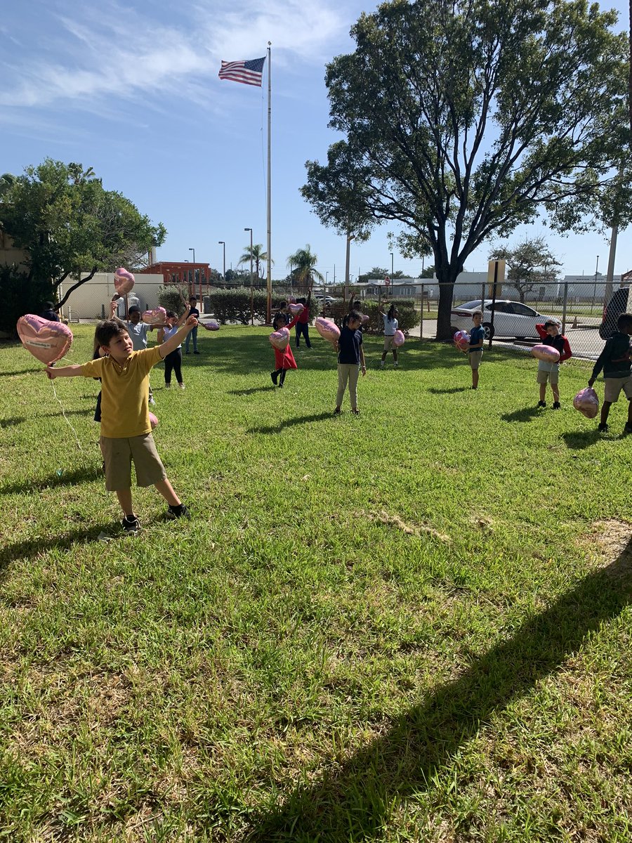 Bethune Elementary tweet media