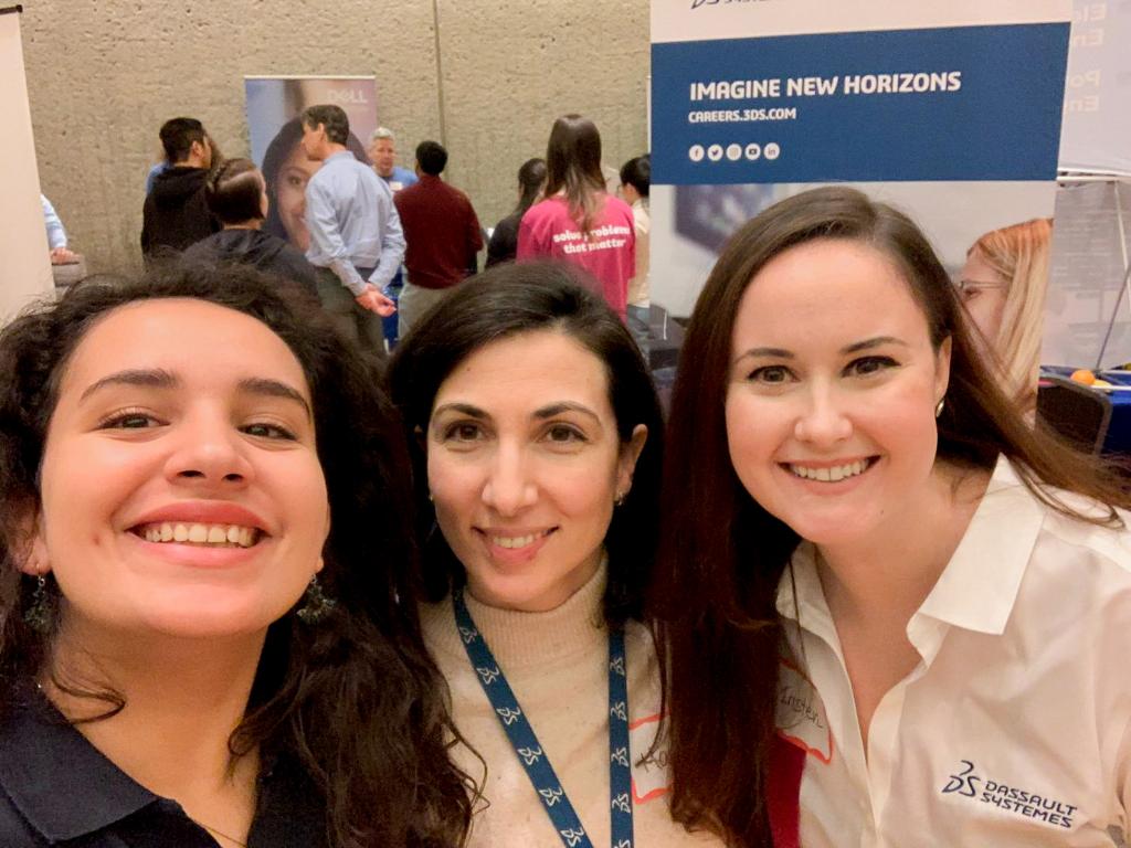 3DSCareers's tweet photo. Thanks to all the students for coming to meet us at @TuftsUniversity @UMassAmherst @bentleyu & #3DXW2020 🙌 And to our #3DS advocates for representing so well @3DSNorthAmerica! At @Dassault3DS we are looking for talents all around the world! https://t.co/aczWMquCaQ #WeAre3DS https://t.co/p9nA0FLbSK