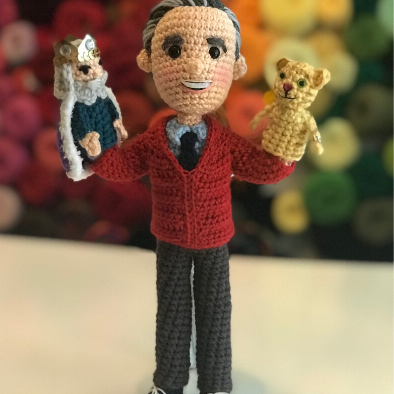 We ❤️ our February #MakerSpotlight with Allison Hoffman from Crafty is Cool. 

Read more on Hoffman's start, her adorably cool designs and her growing popularity among celebrities: bit.ly/2HuBhjL
#crochet #amigurumi #design #pattern #needlearts #tnna