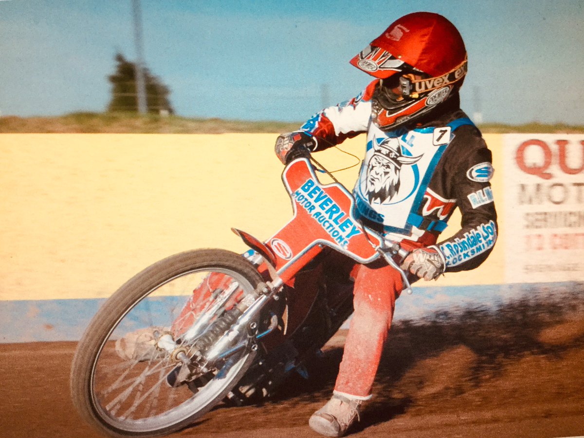 HullVikings's tweet photo. This is why I 💙 #Speedway.
Watching this guy entertaining all around the country. #Thorpy #Legend 👌
💙 #HullNeedsSpeedway https://t.co/YNecRDC16g