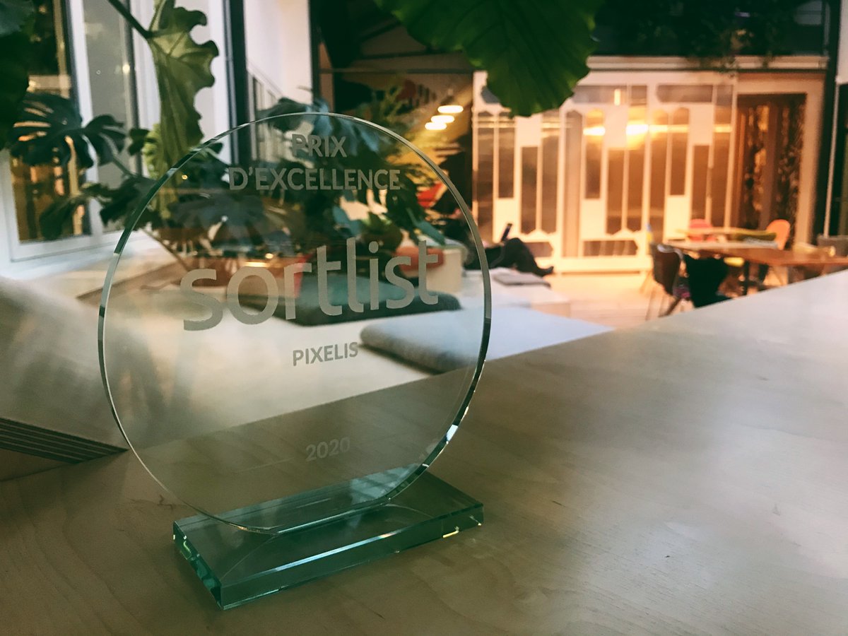 ✖️La bonne nouvelle du vendredi : nous avons reçu le prix d’excellence dans la catégorie "creative crush" décerné par <a href="/Sortlist/">Sortlist</a> pour notre projet de branding "Ethiopia Go Ancestral"✨Merci et bravo à l'équipe ! 🎉
Le cas Behance juste ici : behance.net/gallery/787920…