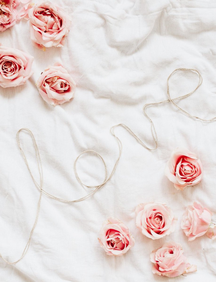 Happy Valentine's Day everyone! 💖 Wishing you a day filled with love and happiness! 😘 
#ValentinesDay2020