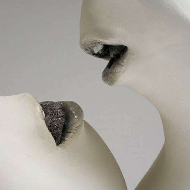 Happy Valentine's Day!!!
♥️♥️♥️ #RonitBaranga #Sculpture #Art #Stones ift.tt/3bDeEY5