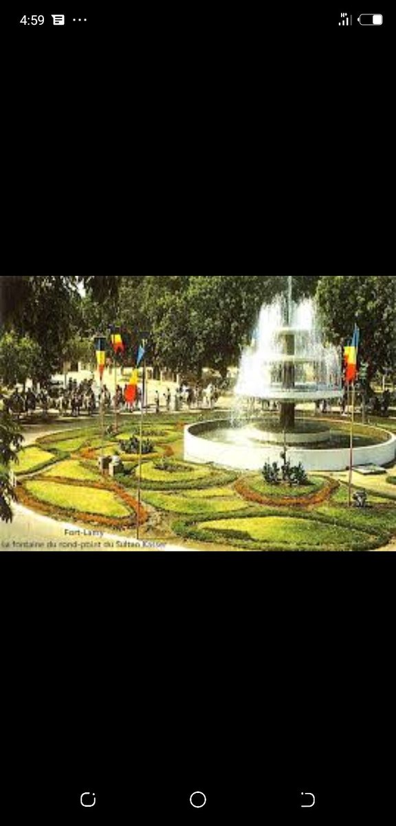 LamanaElhadj's tweet photo. #FortLamy. Capitale du #Tchad jusqu'en 1973.1 #ecrivain #centro me disait que c'était a l'epok,1e des plus belles capitale d'exception #Afrique et dela sousrégion #Afriquecentrale .Elle n'a hélas,pas bcp évolué depuis lors,selon moi #Chad #retro #Photo #Lamyfortain #centrafrique https://t.co/iNAcALUZAQ