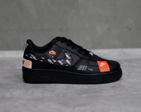 NVsStore's tweet image. • Disponíveis no tamanho 34 ao 39.
• Frete grátis para SP (capital).
• Entregamos nas estações aos fins de semanas.
• R$160 reais.
• informações para pagamento pelo wpp (11) 97147-1545 ou 
(11) 95037-4080.