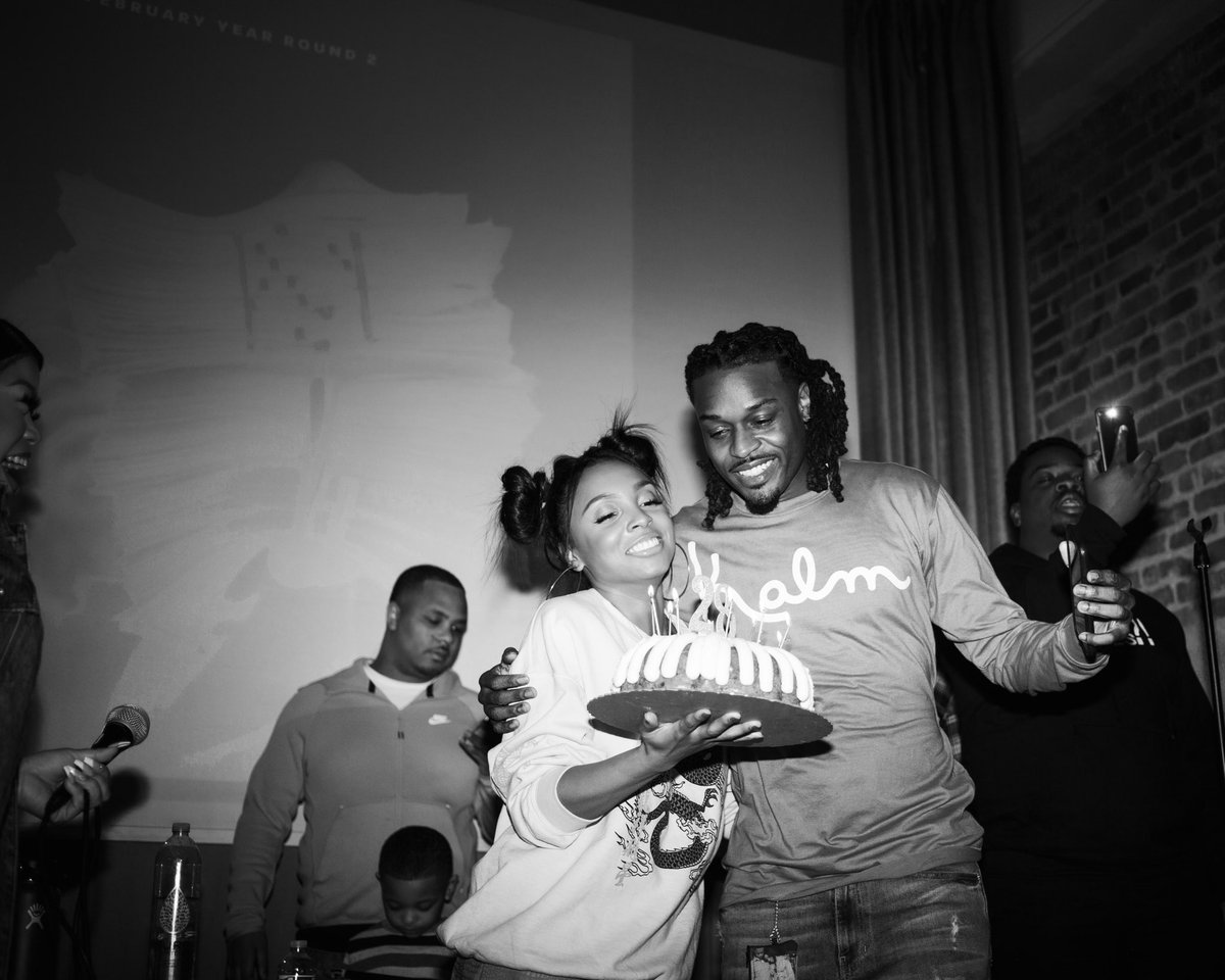 sheareiswig's tweet photo. happy @Prada_MACK day! yall go peep that new 🔥 
#FebruaryYearRound2 #FYR2 

https://t.co/2Vv9qtdvKk https://t.co/AtHZ4qdCFY