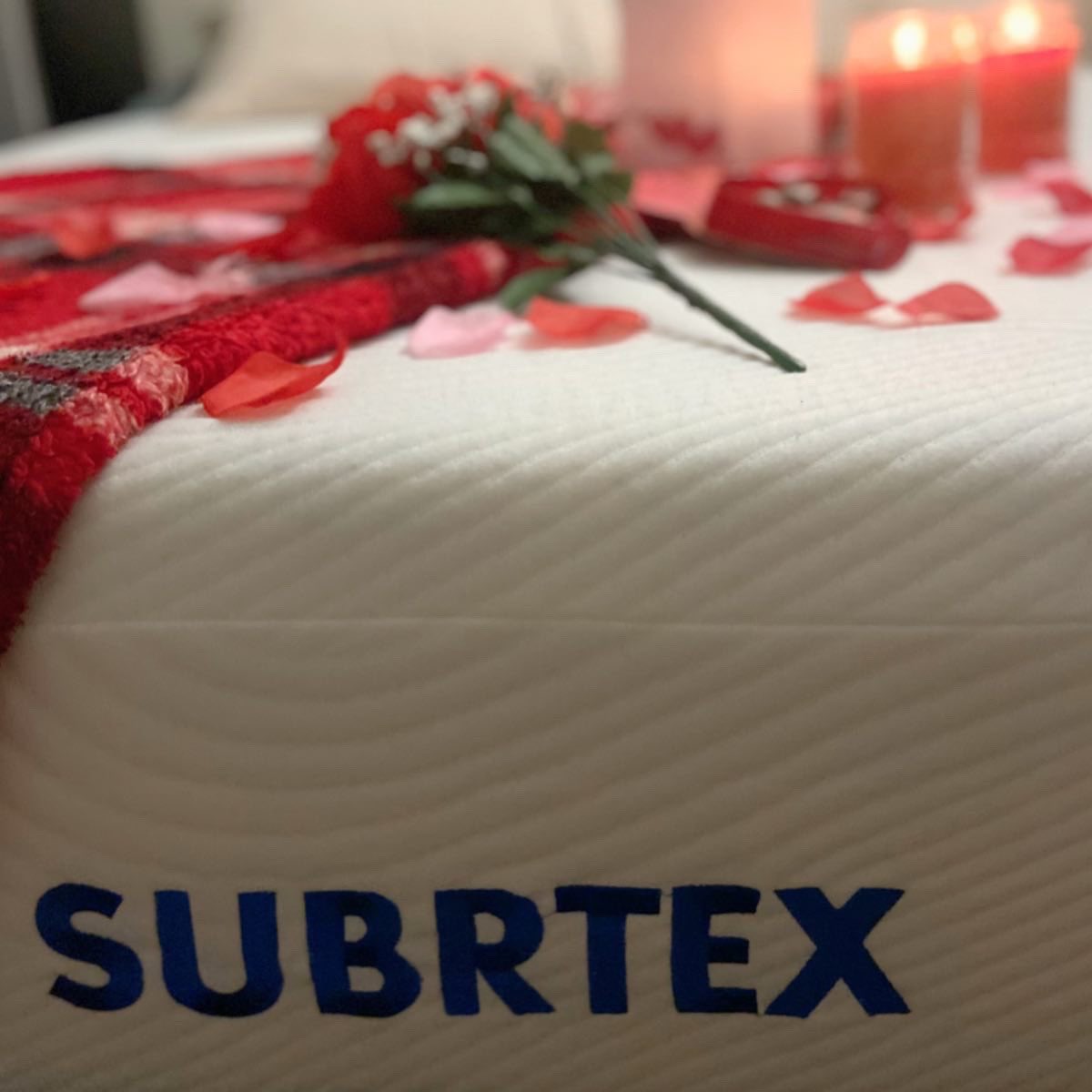 subrtex's tweet photo. Only have heart eyes for you😍
#Subrtex #HappyValentinesDay https://t.co/9DyIb3pQIf