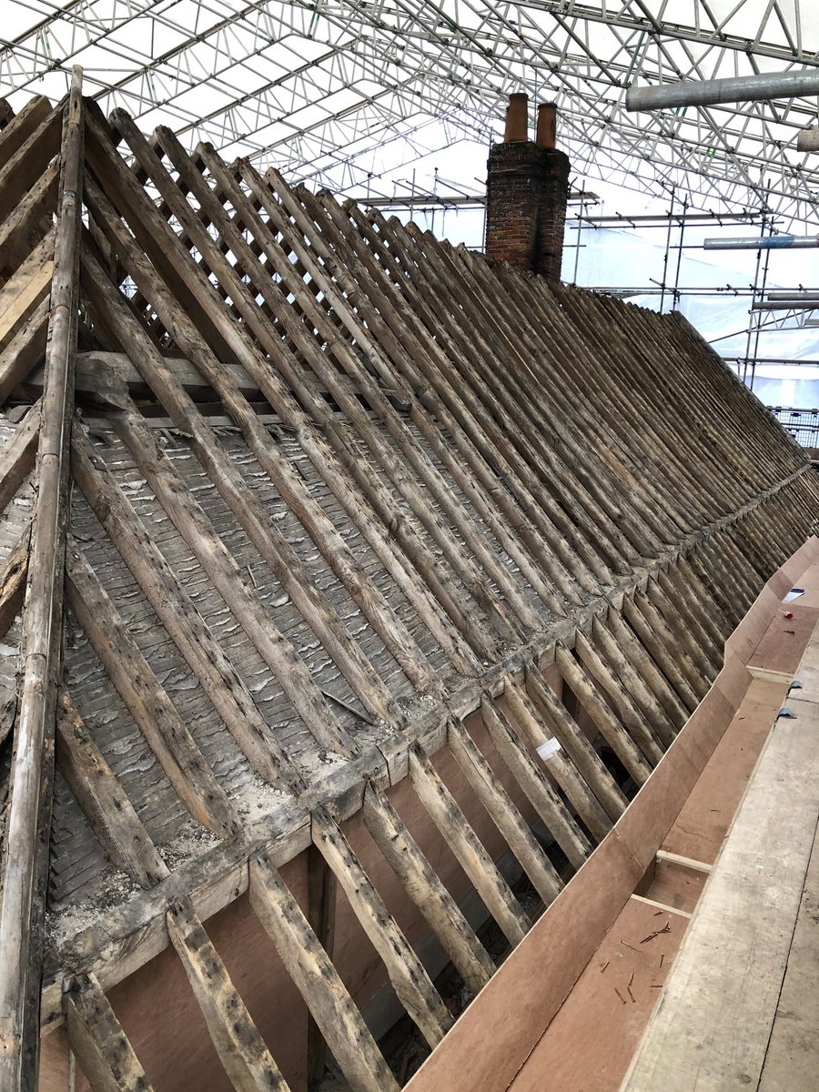 Roof repairs have commenced at our Grade 1 Listed project in Berkshire