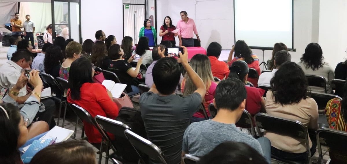SM_GobOax's tweet photo. Integrantes del los Comités de Atención, Prevención y, Protección Legal y Acceso a la Justicia del Sistema Estatal #PASEVM reciben información sobre el Mecanismo de Seguimiento de la Convención #BelemDoPará y de la construcción de indicadores de Progreso vía @COPLADE_GobOax https://t.co/pjWYyhPATf