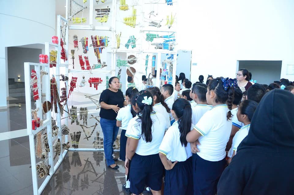ICDOat's tweet photo. Thank you @sjspcsol & @LauraBeristain for sharing those beautiful moments of youth with #ICDO ‘s ‘Kalan Je La’an: Following the Maya Voice’ art installation in @PlayaTeatro .🙌🏻 How impressive does it look? 😍😍😍#mayavoice #ICDOMexico https://t.co/txnDWNI66C