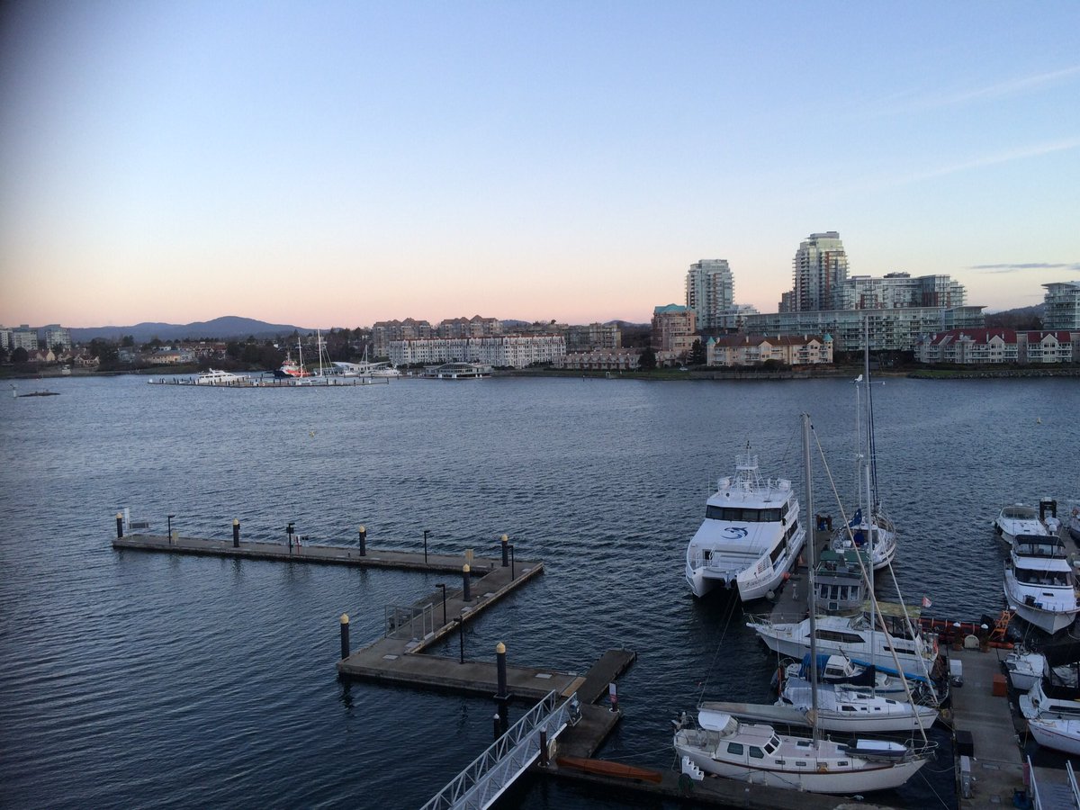 sandyeix's tweet image. @ScienceWorldTR is in Esquimalt today thinking digital literacy and game design #SWtechup #tapestry2020