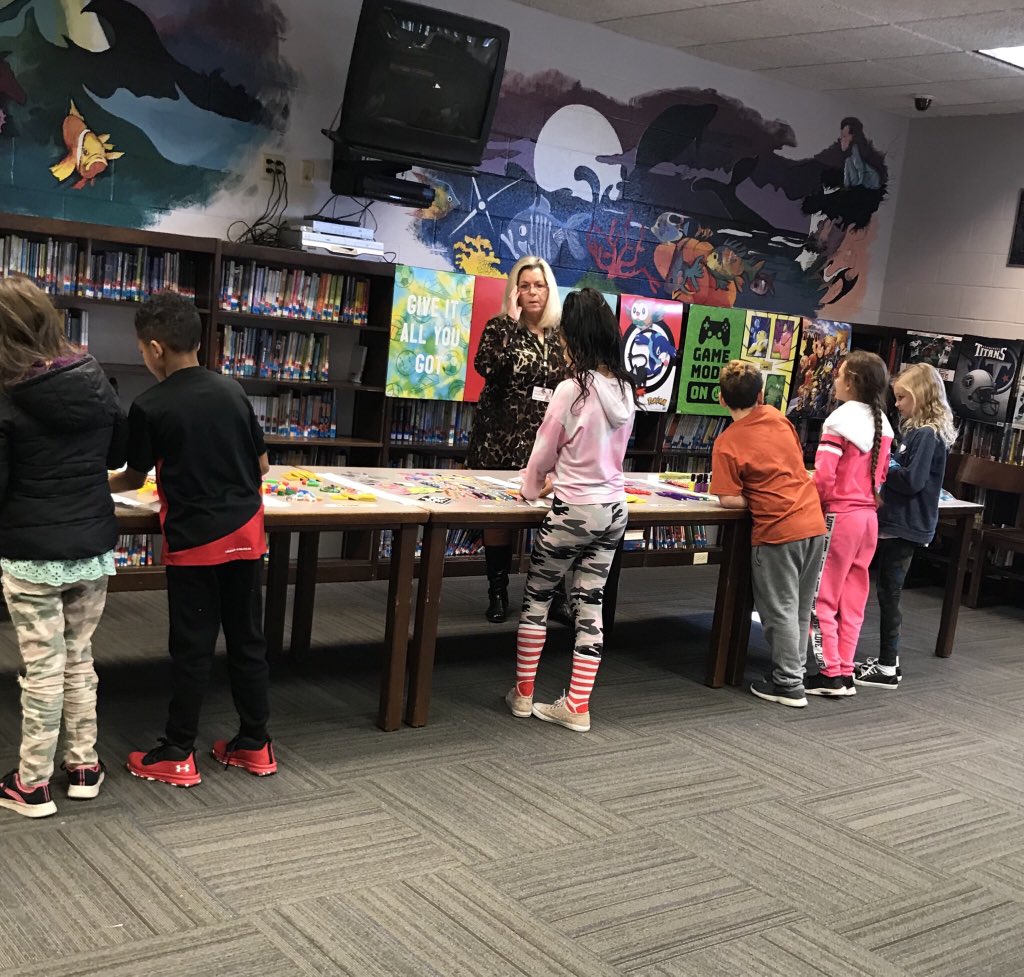 RVKWeRead's tweet photo. A great week in the SES Library! Two students hit the 100 point mark in AR, it’s AR shopping day, and we read warm, fuzzy books all week. https://t.co/bqNVzuTuj8