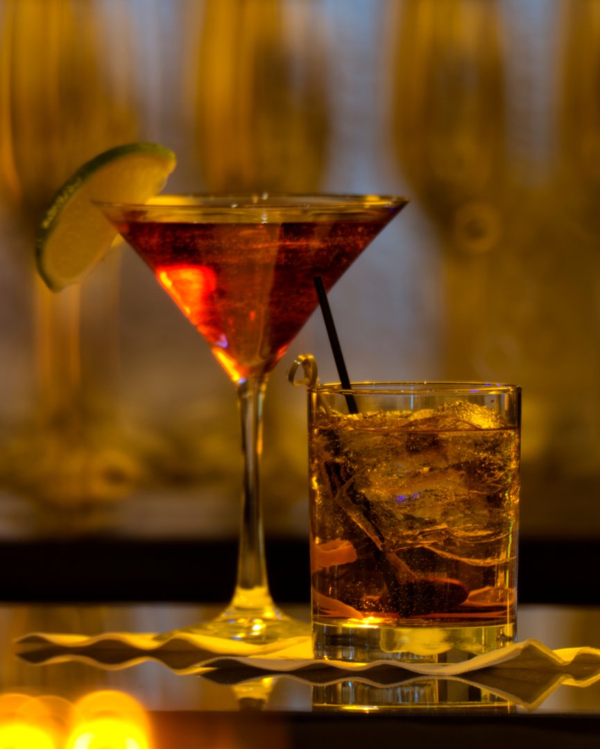 AmericanReserve's tweet photo. Happy Valentine's Day to all the couples out there. Come to Reserve, the perfect intimate setting for a romantic night out in Kansas City.  

View Reserve's Valentine's Day sparkling wine recommendations shared with @KCHSMag at https://t.co/oalVBAeTkF. 
#ValentinesDay https://t.co/bmx51cwBWJ